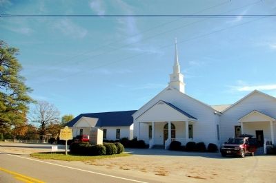 Fishing Creek Baptist Church Marker and Church image. Click for full size.