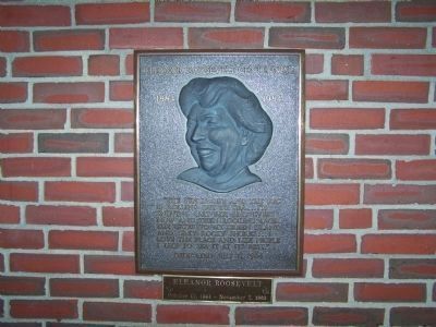 Eleanor Roosevelt Plaque image. Click for full size.
