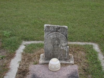 Susie B. Kemper Tombstone. Click for full size. Susie B. Kemper Tombstone image. Click for full size.