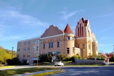 The Wilkes County Courthouse. Click for full size. The Wilkes County Courthouse image. Click for full size.