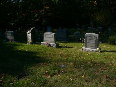 Gravesite of William M. Smoot, the last pastor of Oak Grove - Bacon Race Church image. Click for full size.