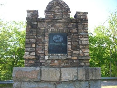 Robert E. Lee Memorial image. Click for full size.
