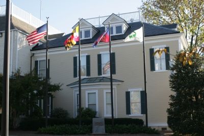 Flags and Memorial Plaque image. Click for full size.