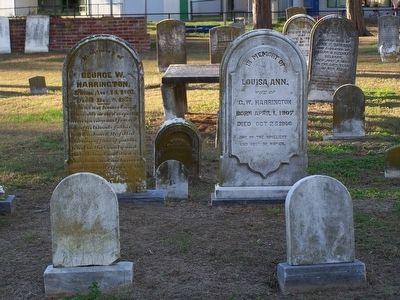 Other Harrington graves in cemetery. image. Click for full size.