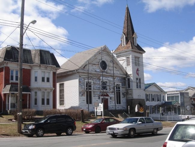 Methodist Church putting on a new face image. Click for full size.