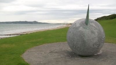 The Southern Cross Monument. Click for full size. The Southern Cross Monument image. Click for full size.