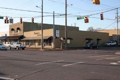 Site Of The Confederate Storehouse at Main Street & North Chalkville Road. Click for full size. Site Of The Confederate Storehouse at Main Street & North Chalkville Road image. Click for full size.