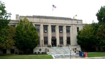 Ashland County Soldiers and Sailors Memorial Marker image. Click for full size.