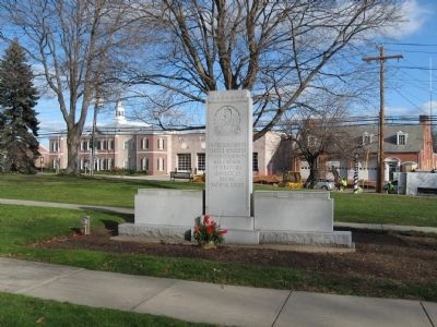 Stratford Veterans Monument. Click for full size. Stratford Veterans Monument image. Click for full size.