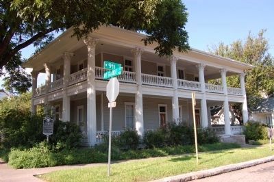 Moore-Flack House and Marker. Click for full size. Moore-Flack House and Marker image. Click for full size.