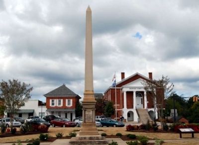 Edgefield County Confederate Monument<br>County Courthouse to Right image. Click for full size.