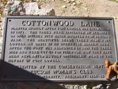 Cottonwood Lane Marker image. Click for full size.