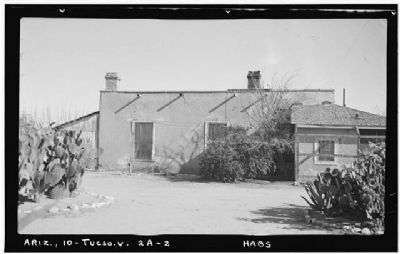 Fort Lowell Officers Quarters image. Click for more information.