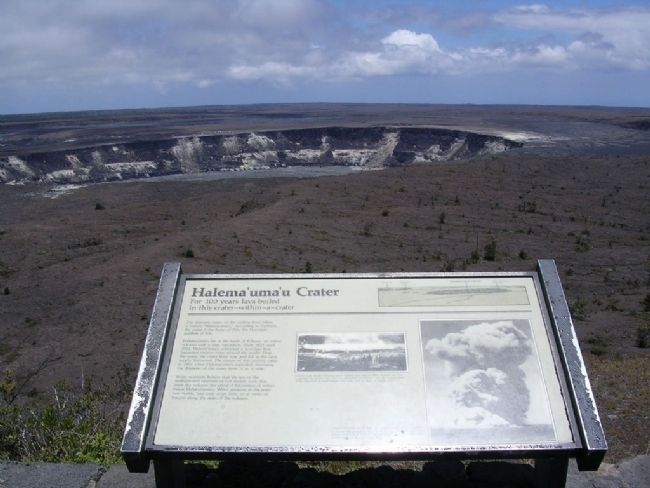 Halema'uma'u from the Hawaiian Volcano Observatory image. Click for full size.