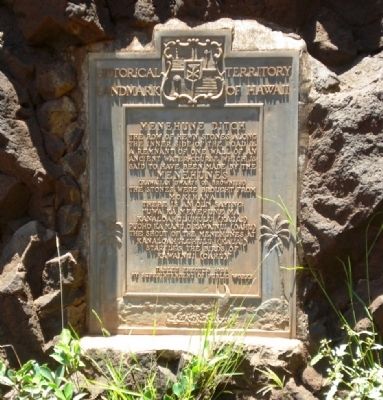 Menehune Ditch Marker image. Click for full size.