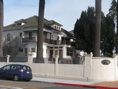 Casa Peralta. Click for full size. Casa Peralta image. Click for full size.
