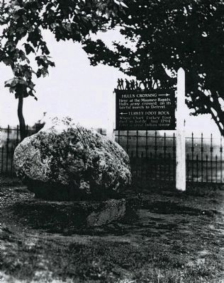 Hull's Crossing/Turkey Foot Rock Marker image. Click for full size.