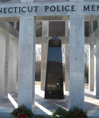 Connecticut Police Memorial image. Click for full size.