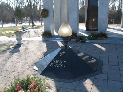 Connecticut Police Memorial image. Click for full size.
