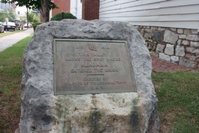 Tablet marking the spot where Alabama entered the Union image. Click for full size.