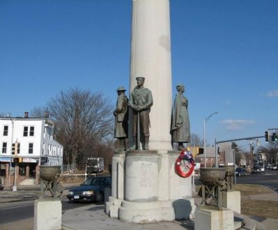 Meriden World War I Memorial. Click for full size. Meriden World War I Memorial image. Click for full size.
