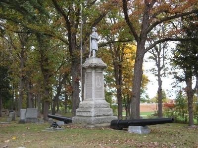 Oak Grove Cemetery Civil War Memorial. Click for full size. Oak Grove Cemetery Civil War Memorial image. Click for full size.