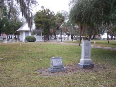 29 Sea Captains and Mariners Marker, shares location with Yellow Fever Victims Memorial image. Click for full size.