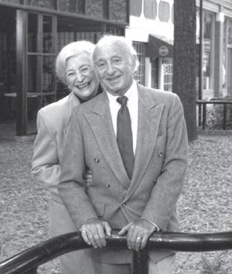 Max and Trude Heller image. Click for full size.