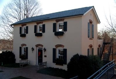 Falls Cottage -<br>Northwest Corner. Click for full size. Falls Cottage -<br>Northwest Corner image. Click for full size.