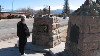 The Panguitch Quilt Walk Marker image. Click for full size.