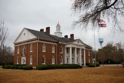 Calhoun County Courthouse. Click for full size. Calhoun County Courthouse image. Click for full size.
