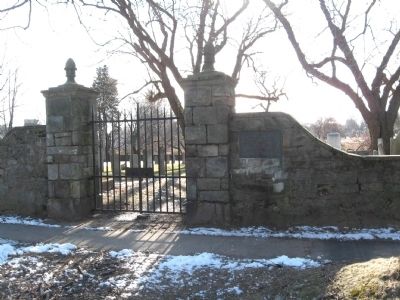 The Gate to the Old Burying Ground image. Click for full size.