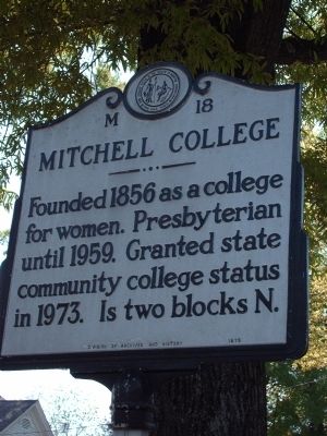 Mitchell College Marker image. Click for full size.