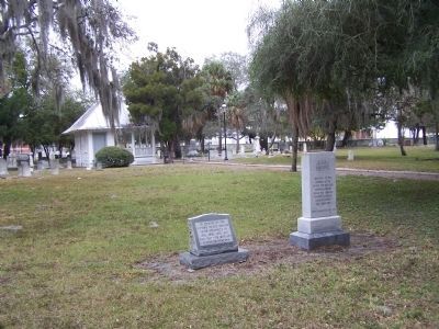 Victims of the Yellow Fever Marker, shares location with the 29 Sea Captains Marker image. Click for full size.