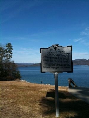 Lake Jocassee. Click for full size. Lake Jocassee image. Click for full size.