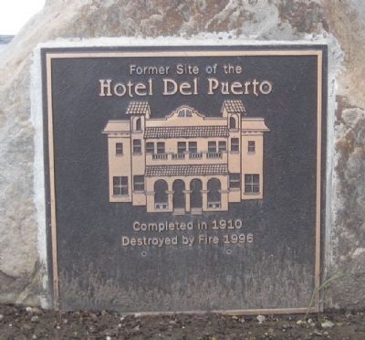 Hotel Del Puerto Marker image. Click for full size.