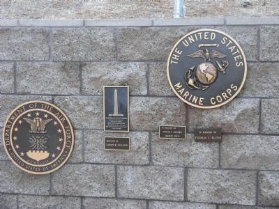 Right Center Plaques image. Click for full size.