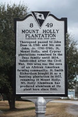 Mount Holly Plantation side of Marker image. Click for full size.