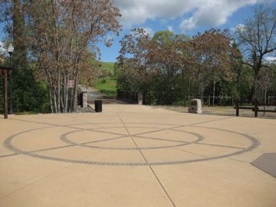 Black Diamond Way Plaza and Marker image. Click for full size.