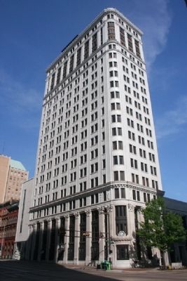 The 21-story American Trust and Savings Bank building built in 1912 (John A. Hand Building) image. Click for full size.