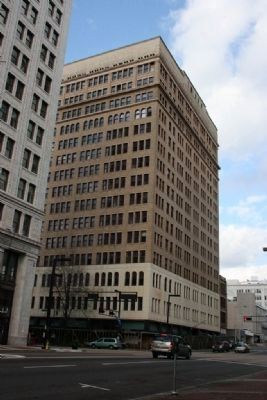 The 16-Story Brown Marx Building built in 1906. image. Click for full size.