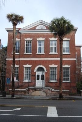 Old Bank Building. Click for full size. Old Bank Building image. Click for full size.