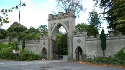 Entrance to Strokestown Park House and Estate. Click for full size. Entrance to Strokestown Park House and Estate image. Click for full size.