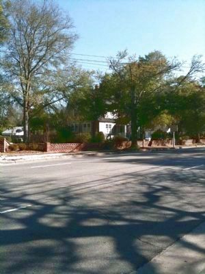 Marker and Historical House. Click for full size. Marker and Historical House image. Click for full size.