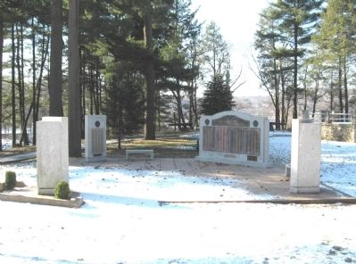 Veterans Grove Memorials in French Memorial Park image. Click for full size.