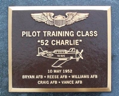 Pilot Training Class 52-C Memorial image. Click for full size.