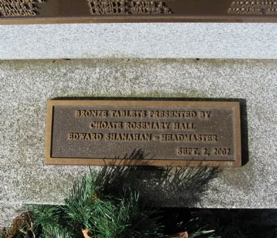 Small Plaque at the Base image. Click for full size.