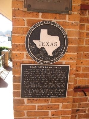 Chas. Hoya Land Office Marker image. Click for full size.