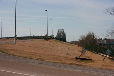 The northern foot of the Keller Memorial Bridge image. Click for full size.