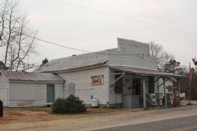 Lenoir Store and Marker image. Click for full size.